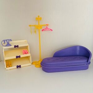 Vintage Barbie Dollhouse Furniture, Mattel. 1992